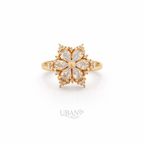 UBAN Jewels™ Radiant Bloom Crystal Spinner Ring - Anti-Tarnish & Adjustable